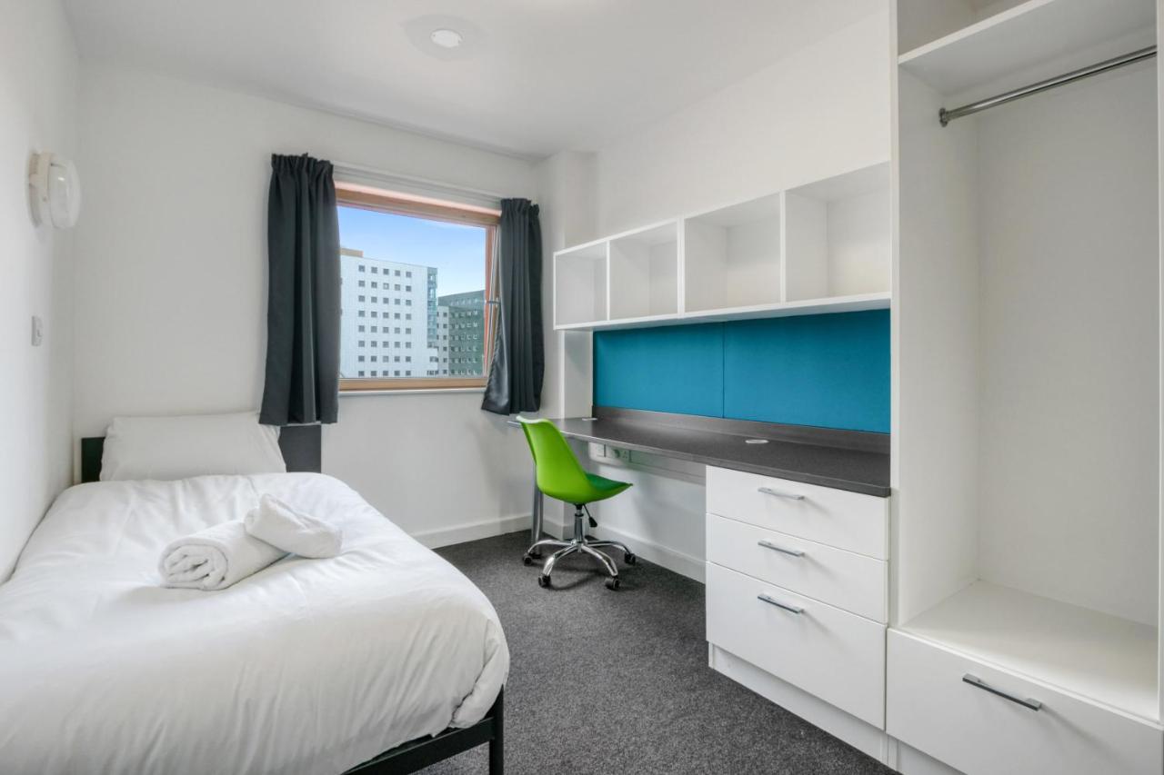 Central Single Room With Shared Kitchen In Luton Luton  Buitenkant foto