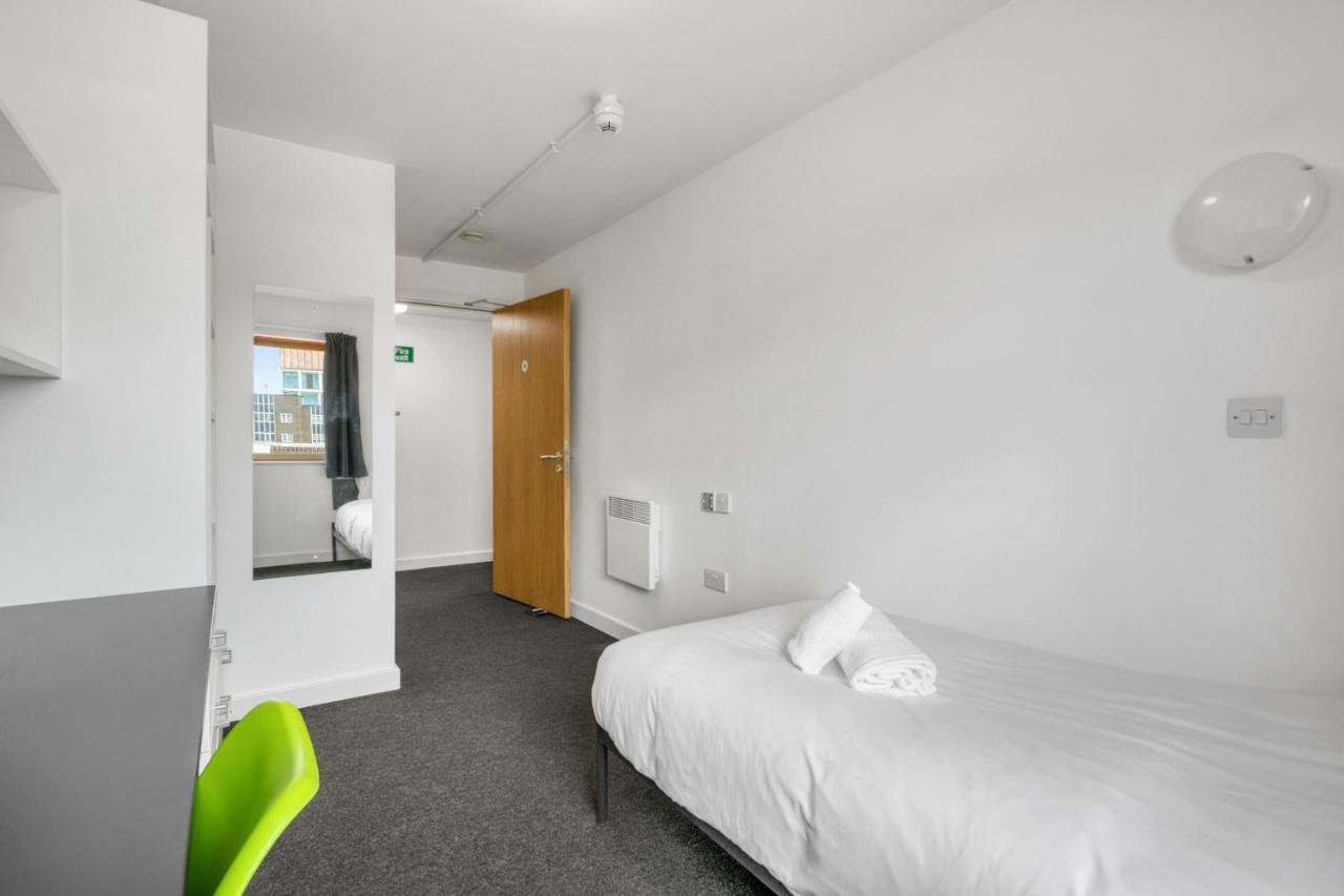 Central Single Room With Shared Kitchen In Luton Luton  Buitenkant foto