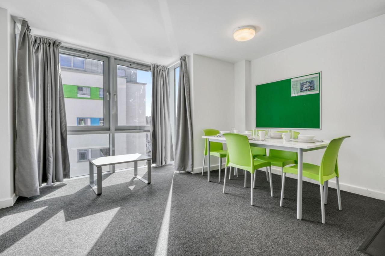 Central Single Room With Shared Kitchen In Luton Luton  Buitenkant foto
